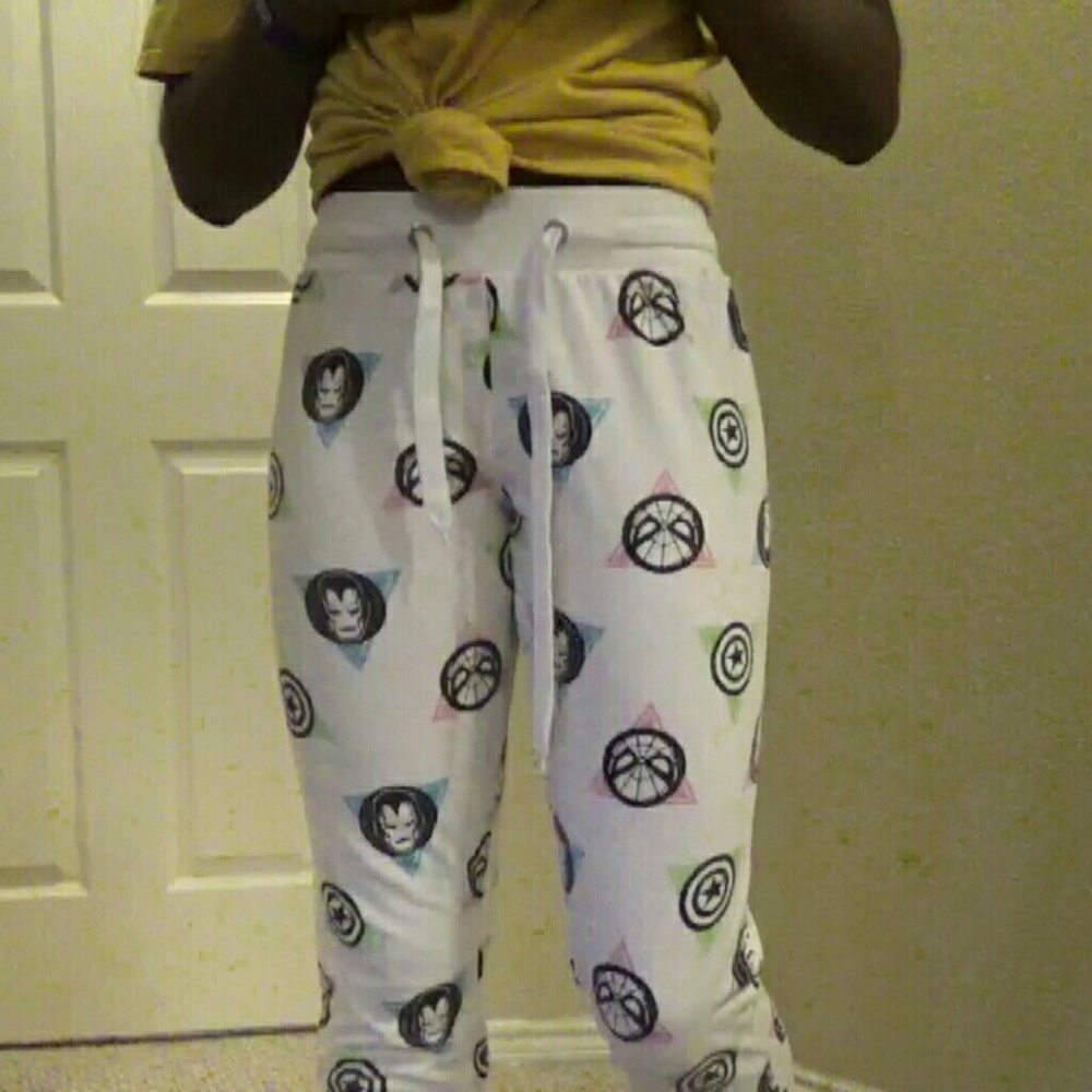 Marvel capri sweat pants
